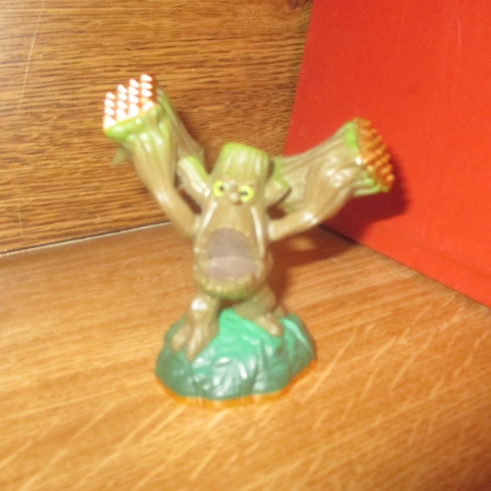 Stump Smash from Skylanders: Giants Figures